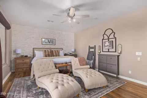 Bedroom - 9632 E Navarro Ave, Mesa, AZ 85209 photo 4 of 7