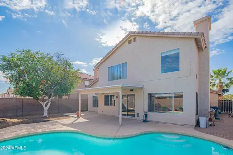 Exterior - 676 W Douglas Ave, Gilbert, AZ 85233 photo 6 of 8