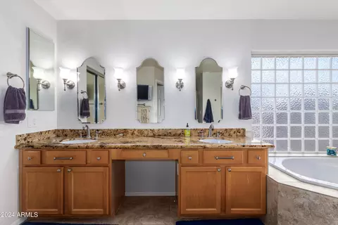 Bath - 3231 E Inverness Ave, Mesa, AZ 85204 photo 3 of 6