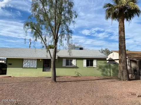 5034 W Krall St, Glendale, AZ 85301