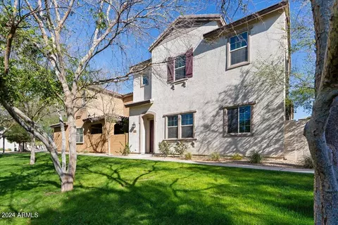 14997 W Wilshire Dr, Goodyear, AZ 85395