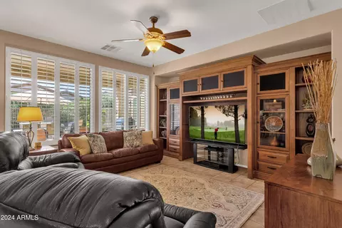 4077 E Narrowleaf Dr, Gilbert, AZ 85298