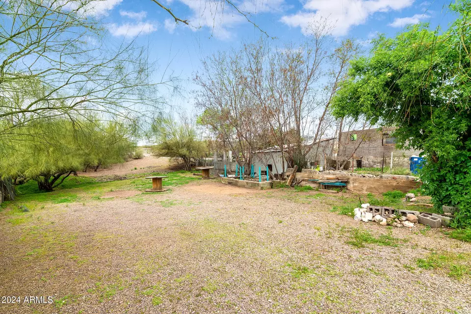 63 W Mckelveyville St, Superior, AZ 85173 33 Photos Movoto