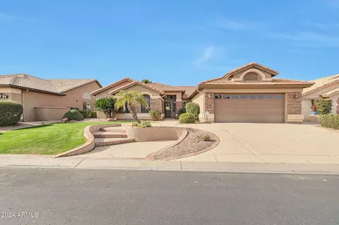 15586 W Whitton Ave, Goodyear, AZ 85395