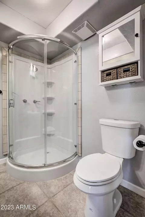 Bath - 412 E Idle Cir, Payson, AZ 85541 photo 1 of 4