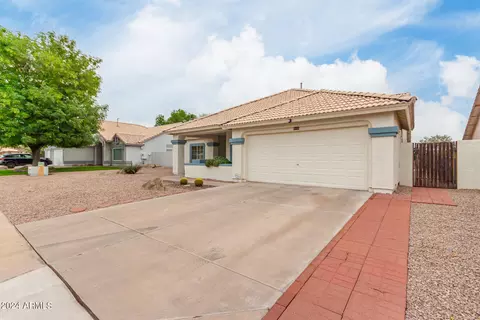 Exterior - 7111 E Monte Ave, Mesa, AZ 85209 photo 5 of 11