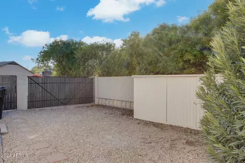 Exterior - 644 W Wagner Ct, Gilbert, AZ 85233 photo 18 of 19