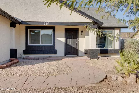 Exterior - 644 W Wagner Ct, Gilbert, AZ 85233 photo 4 of 19