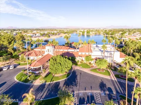 View/Area - 1633 E Lakeside Dr #68, Gilbert, AZ 85234 photo 3 of 4