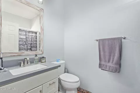 Bath - 1633 E Lakeside Dr #68, Gilbert, AZ 85234 photo 1 of 2