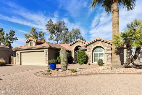 26426 S Cedarcrest Dr, Sun Lakes, AZ 85248
