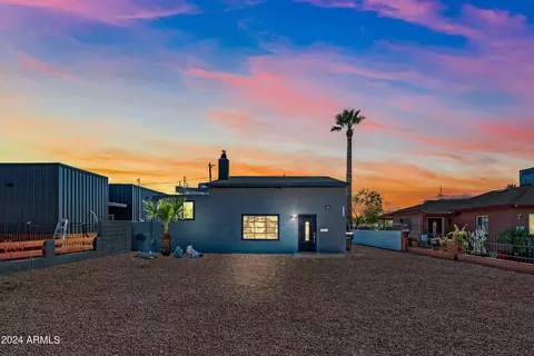 Exterior - 2109 E Harvard St, Phoenix, AZ 85006 photo 9 of 11