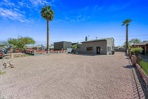 View/Area - 2109 E Harvard St, Phoenix, AZ 85006 photo 1 of 1