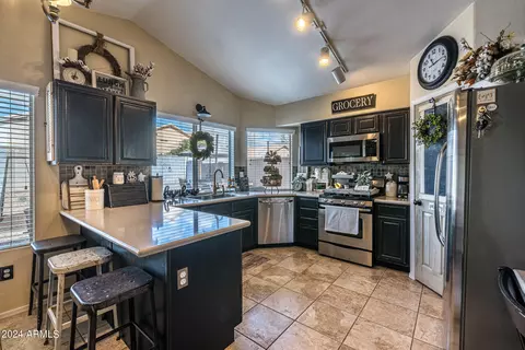Kitchen - 7434 E Natal Ave, Mesa, AZ 85209 photo 1 of 2