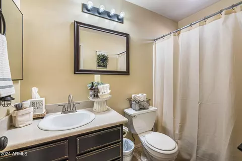 Bath - 7434 E Natal Ave, Mesa, AZ 85209 photo 4 of 4