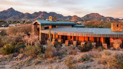 3190 E San Miguel Ave, Phoenix, AZ 85016