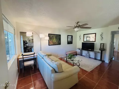 90 W Yavapai St #18, Wickenburg, AZ 85390