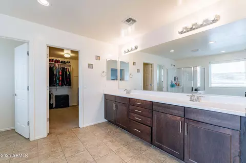 Bath - 3126 E Russell St, Mesa, AZ 85213 photo 3 of 6
