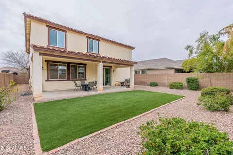 Exterior - 3126 E Russell St, Mesa, AZ 85213 photo 6 of 7