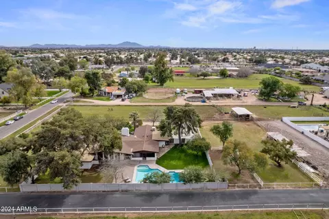 View/Area - 152 N 159th St, Gilbert, AZ 85234 photo 8 of 12