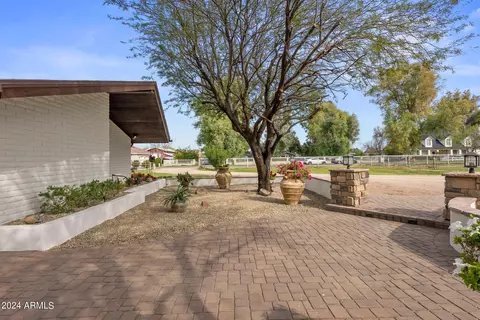 Exterior - 152 N 159th St, Gilbert, AZ 85234 photo 9 of 26