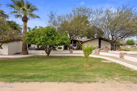 Exterior - 152 N 159th St, Gilbert, AZ 85234 photo 8 of 26