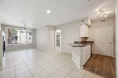 1701 E Colter St #390, Phoenix, AZ 85016 photo 3