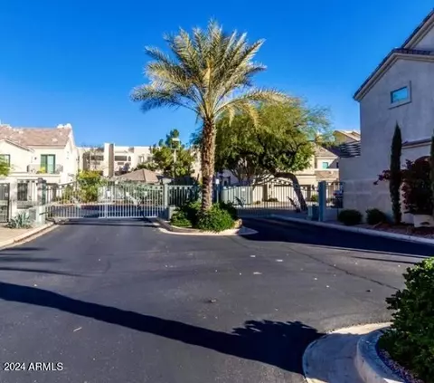 7550 Earll Dr #76, Scottsdale, AZ 85251