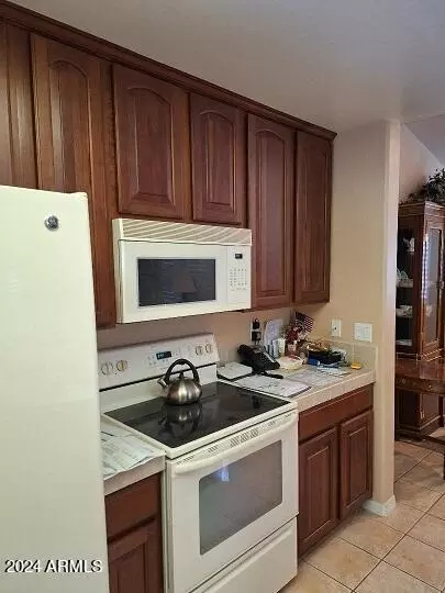 Kitchen - 4202 E Broadway Rd #198, Mesa, AZ 85206 photo 1 of 2