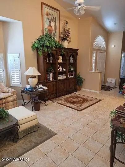 Living - 4202 E Broadway Rd #198, Mesa, AZ 85206 photo 3 of 10