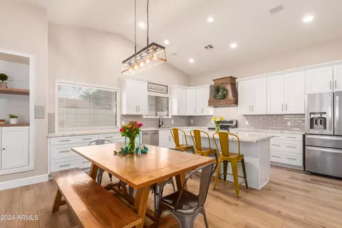 Kitchen - 5460 E Glade Ave, Mesa, AZ 85206 photo 1 of 5