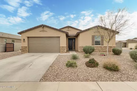7083 E Waterfowl Way, San Tan Valley, AZ 85143