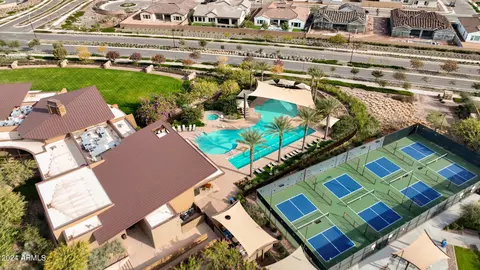 View/Area - 10620 E Tiburon Ave, Mesa, AZ 85212 photo 11 of 16