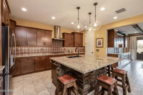 Kitchen - 10620 E Tiburon Ave, Mesa, AZ 85212 photo 3 of 6