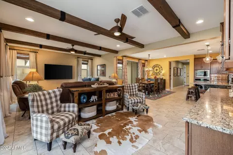Living - 10620 E Tiburon Ave, Mesa, AZ 85212 photo 4 of 5