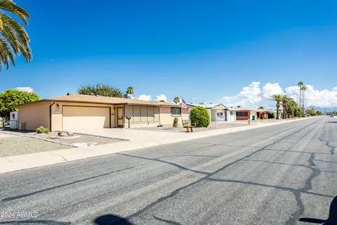6224 E Dallas St, Mesa, AZ 85205 photo 2