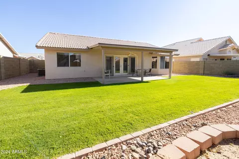 Exterior - 4208 E Ford Ave, Gilbert, AZ 85234 photo 13 of 25
