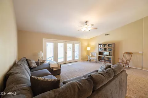 Living - 4208 E Ford Ave, Gilbert, AZ 85234 photo 10 of 10
