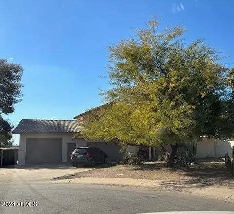 1062 E Buffalo St, Chandler, AZ 85225