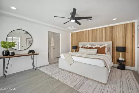 Bedroom - 2441 E Whitton Ave, Phoenix, AZ 85016 photo 1 of 2