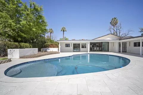 Exterior - 2441 E Whitton Ave, Phoenix, AZ 85016 photo 3 of 14