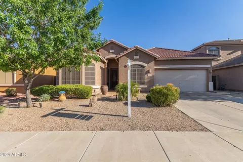5527 W Carson Rd, Laveen, AZ 85339