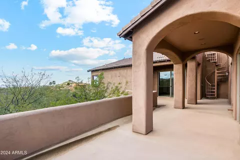 Exterior - 8113 E Rochelle St, Mesa, AZ 85207 photo 5 of 9