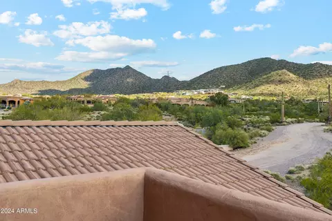 View/Area - 8113 E Rochelle St, Mesa, AZ 85207 photo 5 of 11