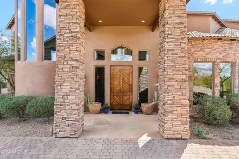 Entry Way - 8113 E Rochelle St, Mesa, AZ 85207 photo 1 of 6