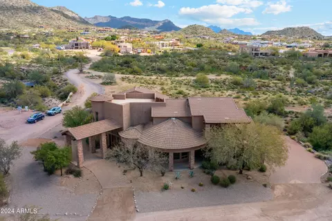 View/Area - 8113 E Rochelle St, Mesa, AZ 85207 photo 2 of 11
