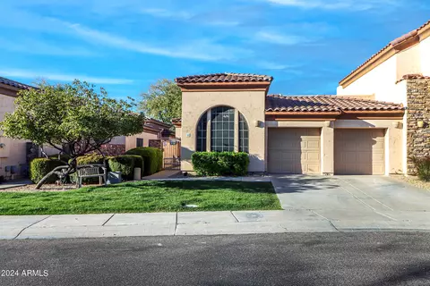 150 N Lakeview Blvd #4, Chandler, AZ 85225