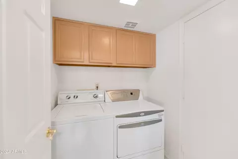 4147 E Becker Ln, Phoenix, AZ 85028 photo 13
