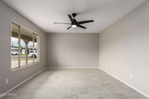 4327 W Carol Ave, Glendale, AZ 85302