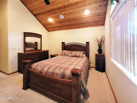 Bedroom - 6195 W Hidden Pines Loop, Pine, AZ 85544 photo 4 of 6